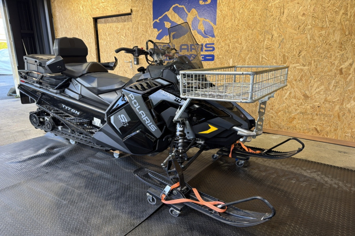 POLARIS MOTONEIGE TITAN S4 ADVENTURE